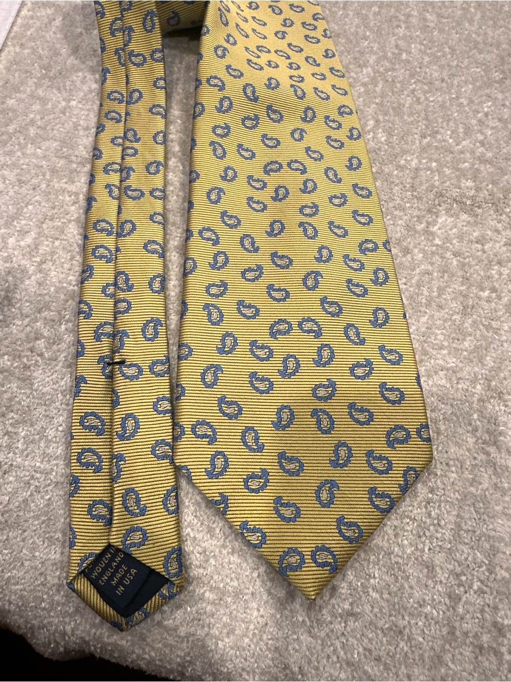 Brooks brothers Men's Paisley Silk Tie - Yellow with Blue Paisley